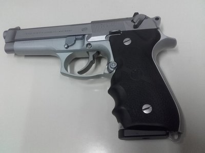 pistolj-beretta-92-fs-inox-slika-80026122.jpg