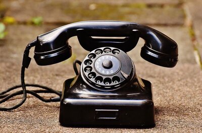 stari-telefon-810x534.jpg