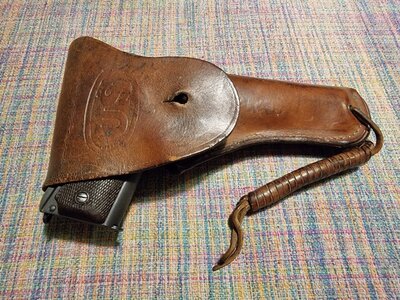 Leather Hip holster M1916.jpg