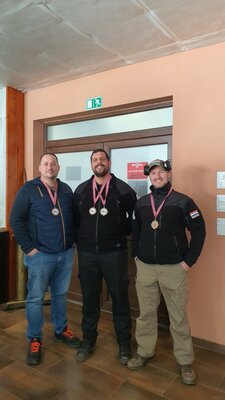 IMG-f1423dd969fe82532cf6a10aa349b28f-V.jpg