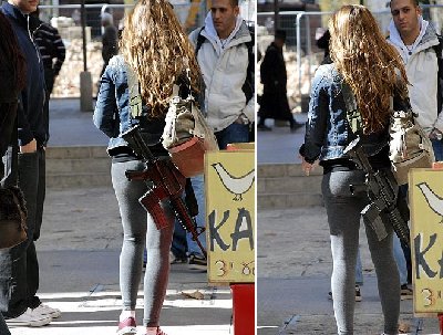 girls-carrying-guns-israel-jew-14.jpg