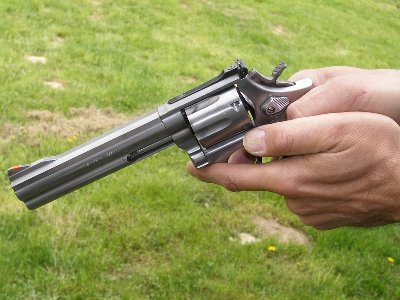 revolver hvat 1.jpg