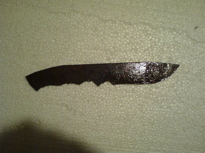 ugrubo izsjeceno sa kutnom brusilicom iliti flexaricom =) bilo je dosta sjeckanja i zasjecanja zbog krivina koje ima drska...