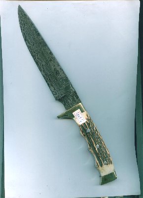 Damascus_Steel_Hunting_Knife.jpg